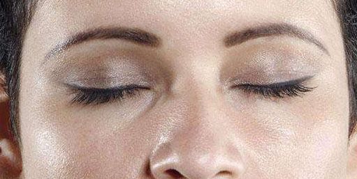 北京歐揚整形醫(yī)院雙眼皮手術(shù)效果驚艷，讓你眼前一亮！