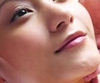 成都豐胸醫(yī)生排行榜：哪個醫(yī)生受歡迎？