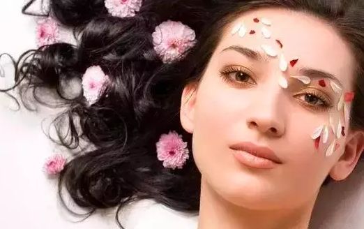 武漢專業(yè)整容醫(yī)生分享?xiàng)罱茈p眼皮經(jīng)歷，案例及費(fèi)用！