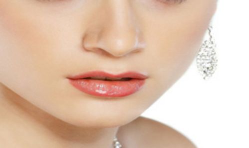 東莞東華醫(yī)院整形科：科室簡介及專家團(tuán)隊(duì)詳解