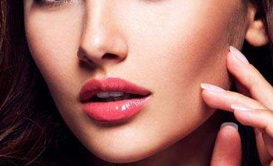 解密石家莊豐胸醫(yī)院，震撼技術(shù)挑戰(zhàn)，價(jià)格超高！