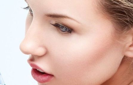 南京隆鼻醫(yī)院排行榜，本地備受推崇的整形中心！整形價格一載入即知，臉型變迷人再也不是夢