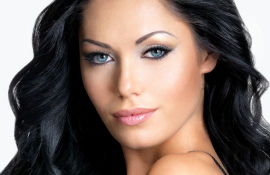 沈陽軍區(qū)醫(yī)院整形科頂尖專家熱議，揭秘很受推崇的醫(yī)生！