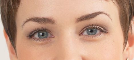 寶雞市中心醫(yī)院眼科醫(yī)生排行榜解讀！專家分享最新近視眼手術價格表！