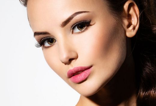 南寧脂肪減脂專家推薦：知名醫(yī)師李勇強、龍海波等權(quán)威醫(yī)生介紹及費用解析