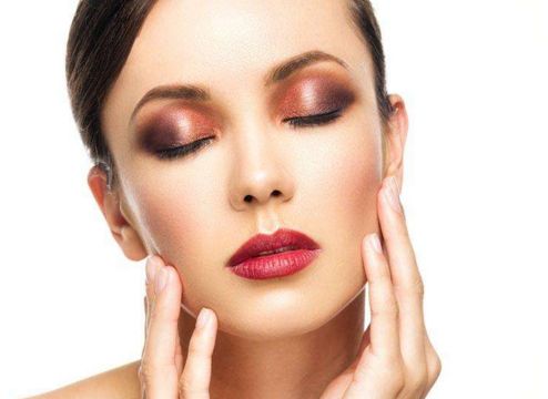 宿州陽光醫(yī)療整形醫(yī)院獨具匠心，雙眼皮修復(fù)讓你擁有完美瞳仁