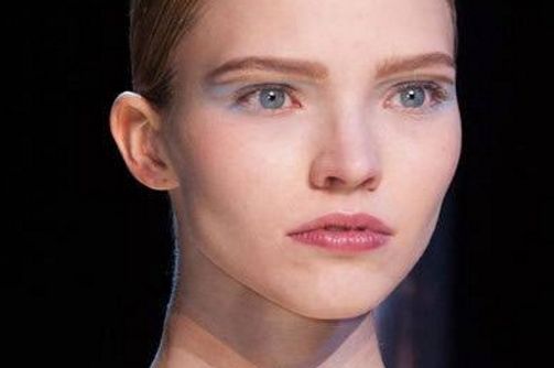 廈門華美醫(yī)容：隆鼻專家推薦，幫你找回自信！立體隆鼻案例解析