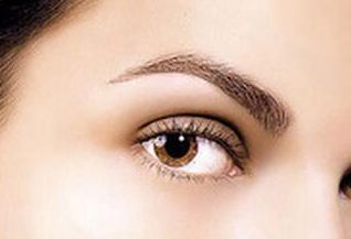 深圳北大醫(yī)院李天石醫(yī)生手術(shù)效果如何？雙眼皮案例分享，手術(shù)費(fèi)用一覽！