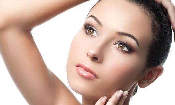 權(quán)威推薦！武漢三甲醫(yī)院獨(dú)具醫(yī)術(shù)的隆胸技術(shù)，備受贊譽(yù)的名醫(yī)坐鎮(zhèn)！TOP6大師云集，實(shí)力不容小覷！