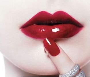 廣州哪家醫(yī)院做假體隆胸效果好？隆胸術的醫(yī)師推薦值得一看