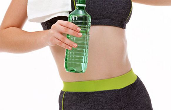 大腿吸脂填充臉部手術(shù)或許存在風(fēng)險？操作前需注意什么？