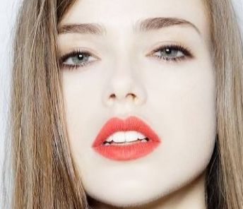 看看這位醫(yī)生案例，幫你輕松擁有美麗雙眼皮！