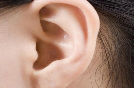 山如花醫(yī)療美容門診部的資質(zhì)合法可靠嗎？醫(yī)生團(tuán)隊專業(yè)有保障嗎？