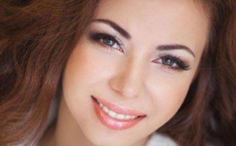 如何選擇一位擅長鼻子整形的頂尖醫(yī)生？技術(shù)與反饋是關(guān)鍵！