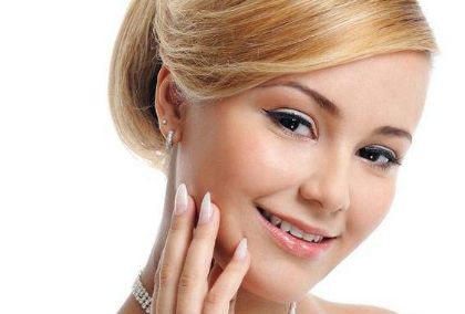 鄭州整形美容醫(yī)院項(xiàng)目揭秘！河南中醫(yī)附院獨(dú)具特色，鄭大二附院驚艷你的雙眼皮，天后級(jí)隆胸驚艷回歸！