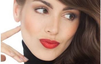 醫(yī)生親手幫您完成手術，專家分享醫(yī)療技術及隆胸案例分析