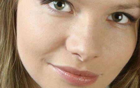 廈門中山醫(yī)院洪素莊醫(yī)生個(gè)人簡(jiǎn)介及隆胸案例圖分享