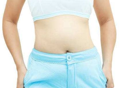 韓巖醫(yī)生，人民解放軍總整形修復(fù)科專家，醫(yī)術(shù)超群，獨(dú)創(chuàng)吸脂塑形技藝，醫(yī)學(xué)園恩贊譽(yù)！附一線案例分享！