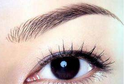 深圳哪些醫(yī)生是脂肪填充實(shí)力大咖？技術(shù)經(jīng)驗(yàn)豐富，價(jià)格不貴嗎？