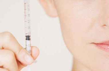 蘇州市的口腔醫(yī)院是否具備三甲醫(yī)院的資質(zhì)？種植牙的費用如何計算？醫(yī)生推薦可以供參考的指南