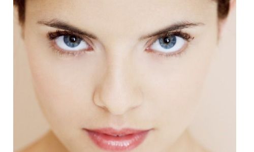 黃久佐修復雙眼皮提肌的效果如何？案例分析和費用信息詳解！