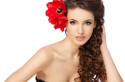 青島整容醫(yī)院排行 實(shí)力派醫(yī)院榜單露真容，市面熱門(mén)手術(shù)價(jià)格現(xiàn)身！