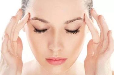 成都銅雀臺(tái)鼻整形醫(yī)生推薦：周柯、郭世偉、楊加富等技術(shù)精湛！