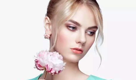 貴陽綜合治療皮膚問題的醫(yī)院，專治斑點(diǎn)及異味