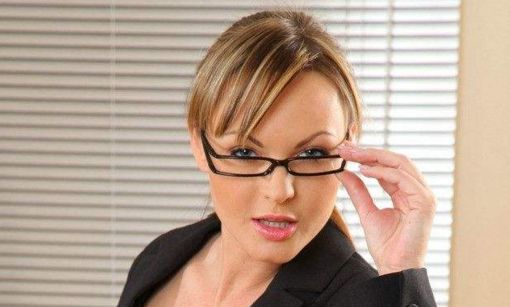 武漢同濟醫(yī)院整形項目價格大揭秘，吸脂、隆胸、植發(fā)費用一覽表！