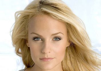 上海九院孫寶珊眼鼻整形修復(fù)實(shí)力好嗎？實(shí)例+私人會(huì)診途徑