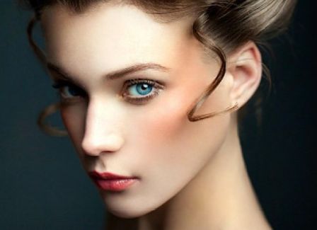 廊坊艾美整形：激光皮膚科價(jià)格指南，專家團(tuán)隊(duì)展示