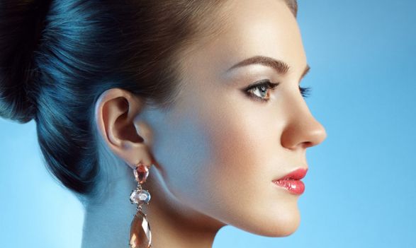 西安交大第二附屬醫(yī)院雙眼皮手術(shù)詳解：醫(yī)生介紹、價格表及案例匯總