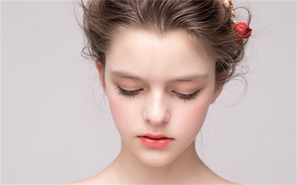 北京煤醫(yī)醫(yī)療美容名醫(yī)推薦：田秋梅、鄭中燾、史芳等資深專家坐診