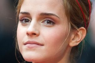 襄陽中心醫(yī)院：面部拉皮手術(shù)指南：預(yù)約、技術(shù)和費用詳解