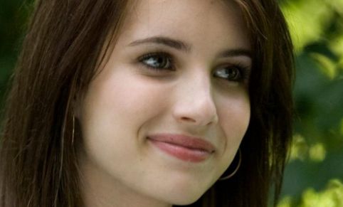 痘痘平滑額紋，秀發(fā)高扎顯青春