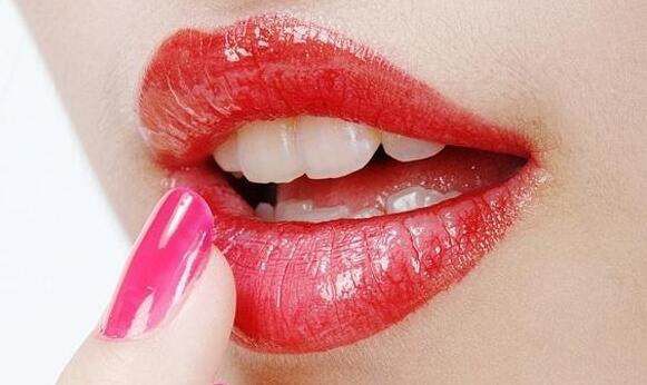 南通哪家醫(yī)院做抽脂好？當?shù)爻橹夹g實力醫(yī)院推薦