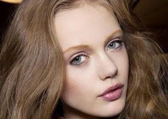 廣州軍區(qū)總醫(yī)院雙眼皮整形專家推薦及手術(shù)效果解析