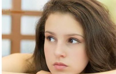 錐子臉蒂娜顏值有何變化？