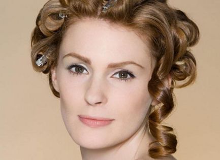 長沙整形外科名醫(yī)推薦：雙眼皮、隆胸、隆鼻專家指南