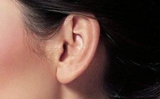 東莞玻尿酸豐唇功課：多家醫(yī)院比價(jià)，價(jià)格透明有保障