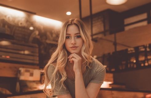 南陽華美整形：專家團(tuán)隊詳解，手術(shù)費用一覽