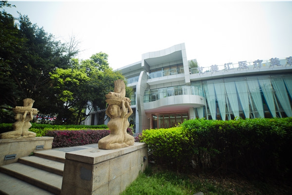 成都藝美醫(yī)療美容醫(yī)院