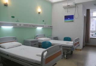 黃石愛康醫(yī)院美容皮膚科