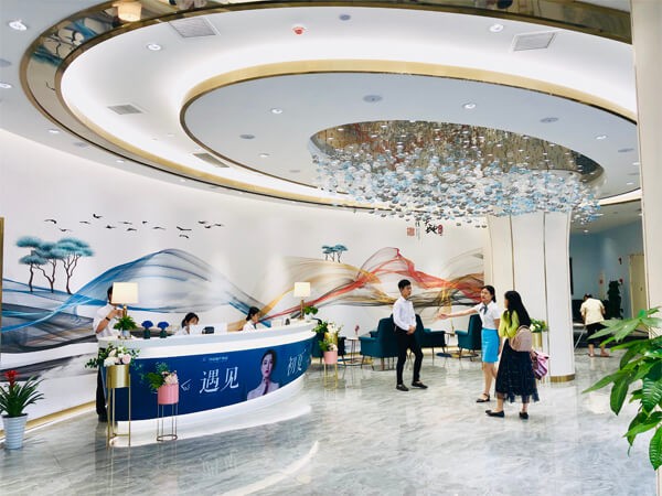 廣安阿藍(lán)醫(yī)院