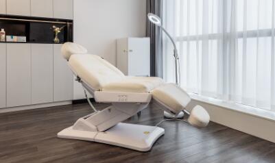 成都高新赫拉秘語(yǔ)醫(yī)療美容診所