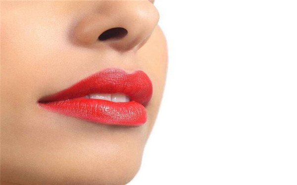 青島脂肪豐胸軟醫(yī)生