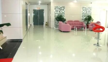 鄭州大學(xué)附屬鄭州中心醫(yī)院醫(yī)療美容整形科