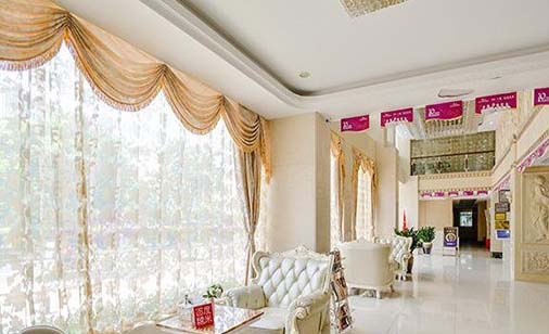 懷化安曼達醫(yī)療