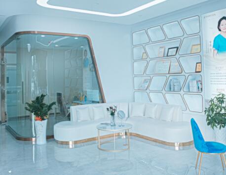 廣州余花(卓妍)醫(yī)療美容診所