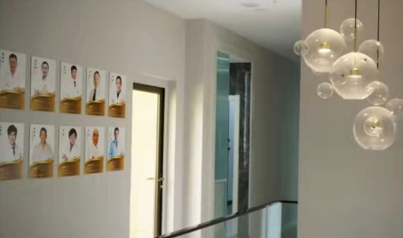 三亞愛麗絲醫(yī)療美容門診部